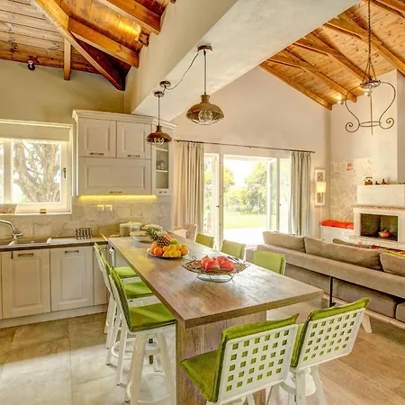 Villa Astarte - Laalu Private With Pool *